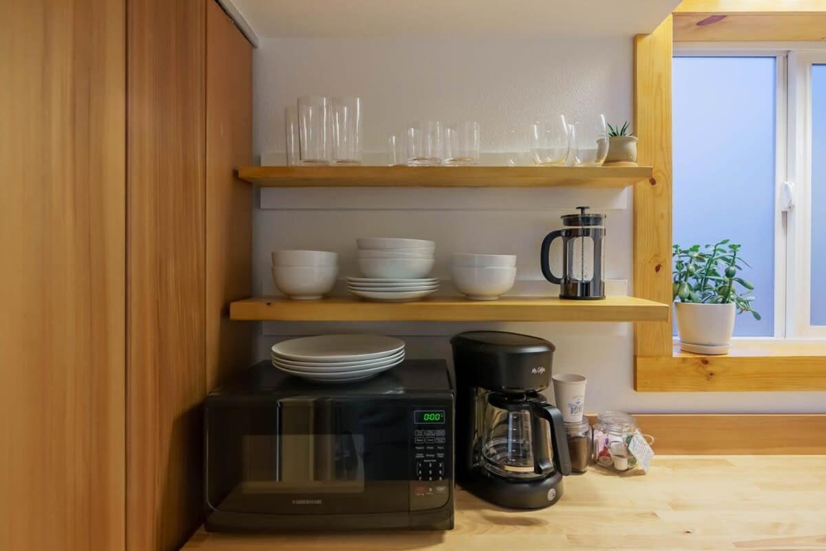 #Stayinmydistrict Overlook Backyard Tiny Suite Портланд Екстериор снимка