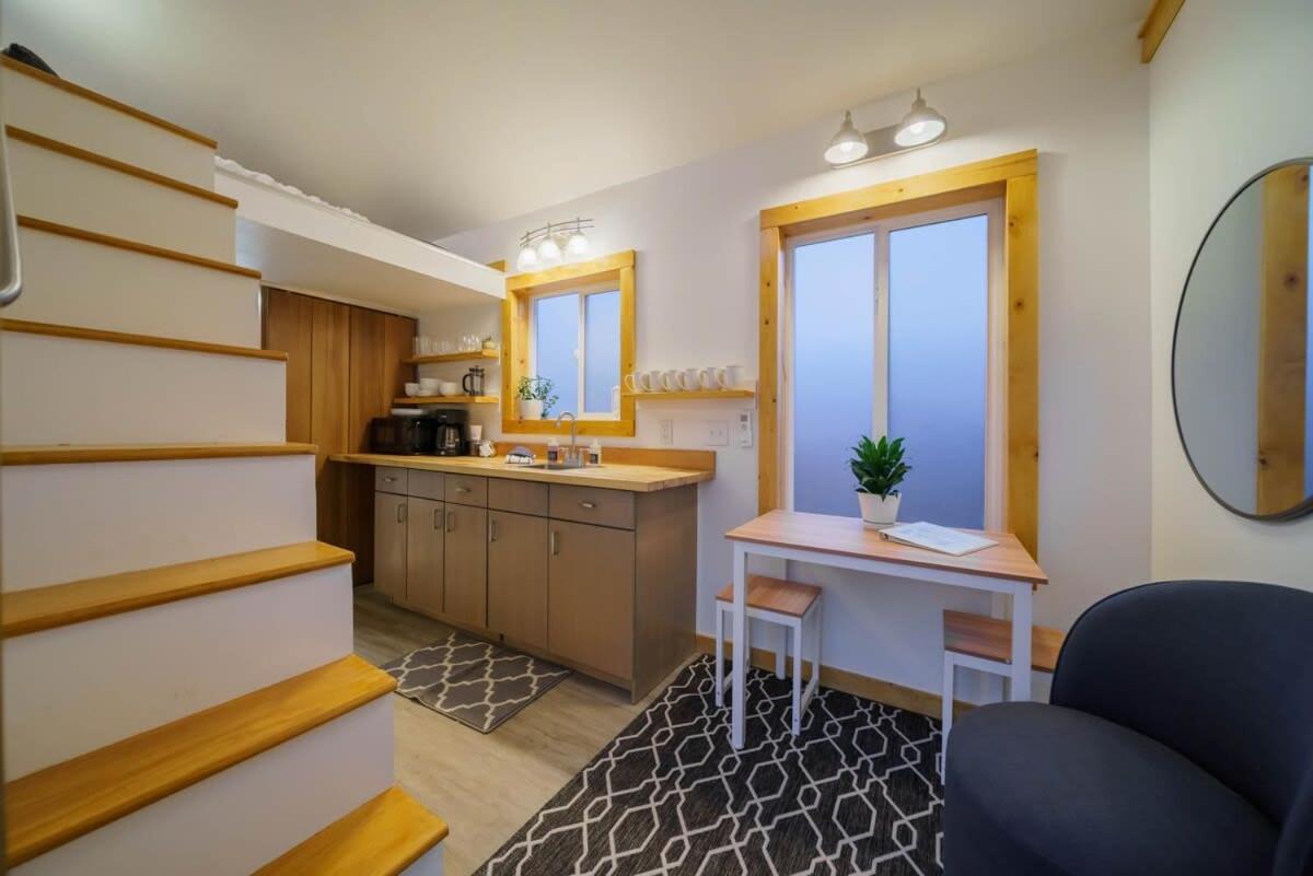 #Stayinmydistrict Overlook Backyard Tiny Suite Портланд Екстериор снимка